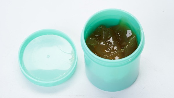 為什么無鉛錫膏越刮越稀呢？什么原因造成？